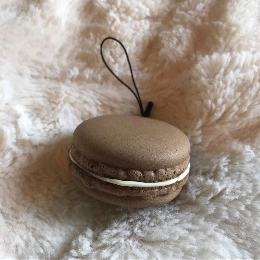 Chocolate Macaron Squishy